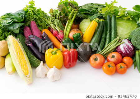Assorted summer vegetables 93462470