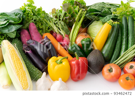 Assorted summer vegetables 93462472