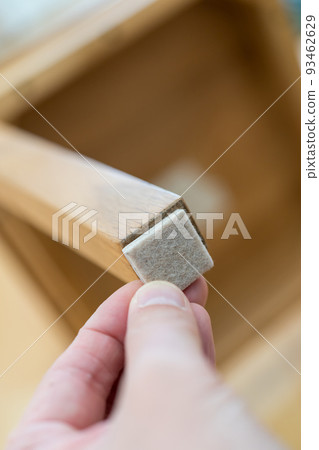 chair leg felt 93462629