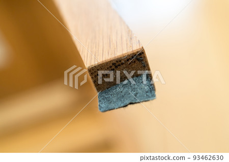 The felt on the chair legs is peeling off 93462630