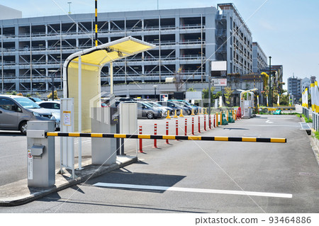 Large parking lot of shopping mall Large parking lot of shopping mall 93464886