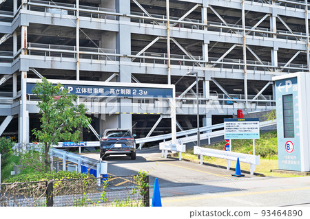 Large parking lot of shopping mall 93464890