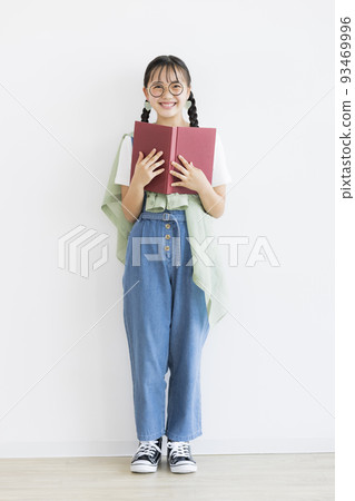 少女初中高中生便衣畫像 93469996