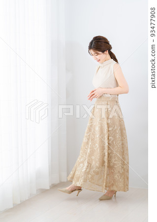 肖像（年輕女子 93477908