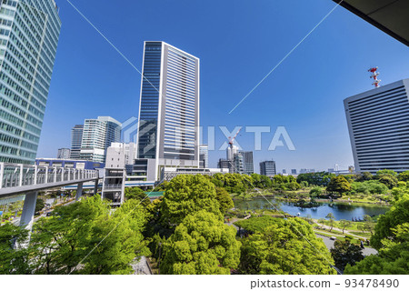 Buildings of "Former Shiba Rikyu Gardens" and "Tokyo Port City Takeshiba Office Tower" 93478490