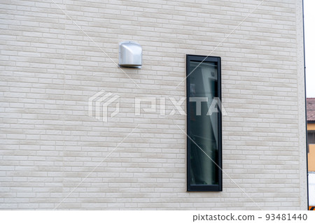 Detached house outer wall 93481440