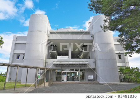 [Hyogo Prefectural University Nishi-Harima Observatory (Observatory South Building)] Nishikawachi, Sayo-cho, Sayo-gun, Hyogo Prefecture 93481830