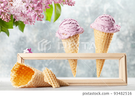 Berry ice cream in waffle cones Berry ice cream in waffle cones 93482516