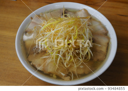可以吃到北多方最好的拉麵的“坂內食堂總店” 可以吃到北多方最好的拉麵的“坂內食堂總店” 93484855