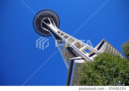 The giant Space Needle seen from below 93486284