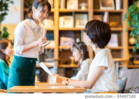 一家咖啡館 一家咖啡館 93487180