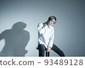 half-blond man 93489128