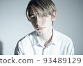 half-blond man 93489129