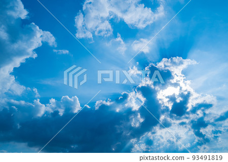 Summer cloud light beam image 93491819