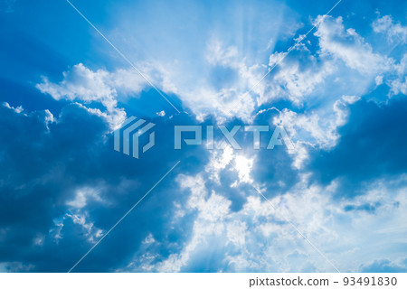 Summer cloud light beam image Summer cloud light beam image 93491830