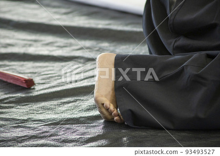 Calligraphy foot Calligraphy foot 93493527