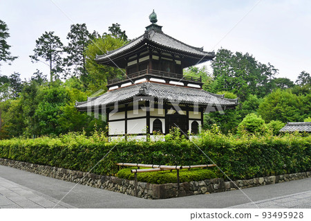 八月參觀的京都市聖國寺經庫 八月參觀的京都市聖國寺經庫 93495928