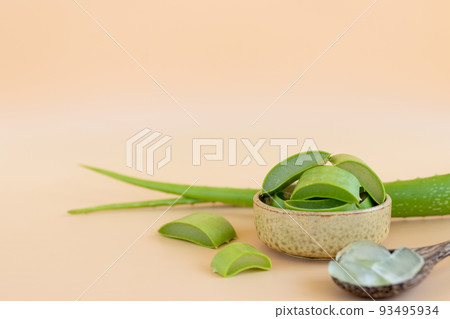 Top view of fresh aloe vera leaves. spa background concept. Top view of fresh aloe vera leaves. spa background concept. 93495934