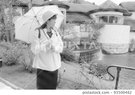 Woman with a parasol Woman with a parasol 93500482