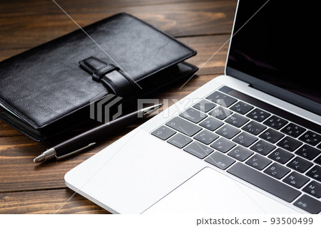 袖珍筆和個人電腦 93500499