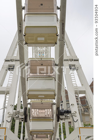 Under Ferris Wheel Under Ferris Wheel 93504934