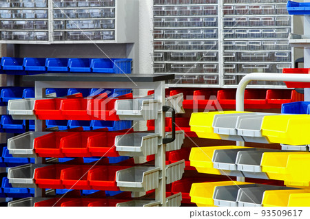 Colourful rack assortment 93509617