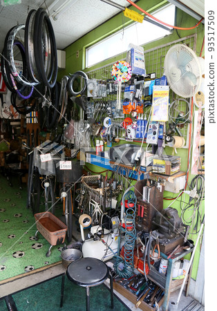 Bicycle store 93517509