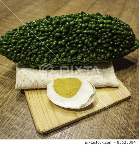 Mountain Bitter Gourd and Salted Duck Egg 93523394
