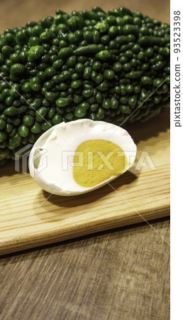 Mountain Bitter Gourd and Salted Duck Egg 93523398