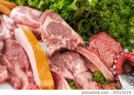 什錦蔬菜和肉類 93525229