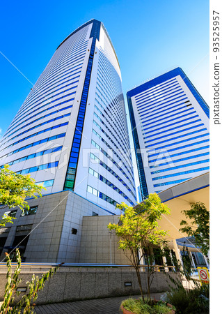 Cityscape of Toyosu, Koto Ward, Tokyo: Toyosu Center Building Annex and Toyosu Center Building Cityscape of Toyosu, Koto Ward, Tokyo: Toyosu Center Building Annex and Toyosu Center Building 93525957