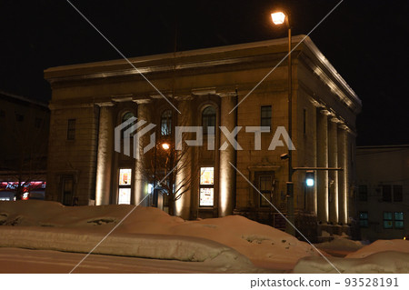 Former Yasuda Bank Otaru Branch, Hokkaido (winter scenery) / Otaru City, Hokkaido 93528191