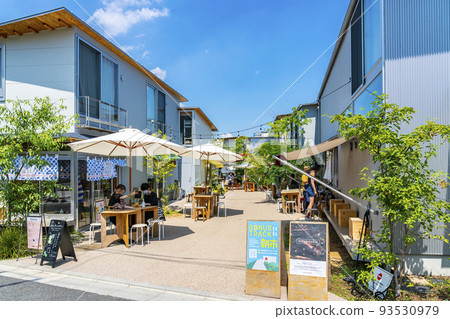 [Tokyo] Streets of Shimokita Railway Street Lined with Various Shops 93530979