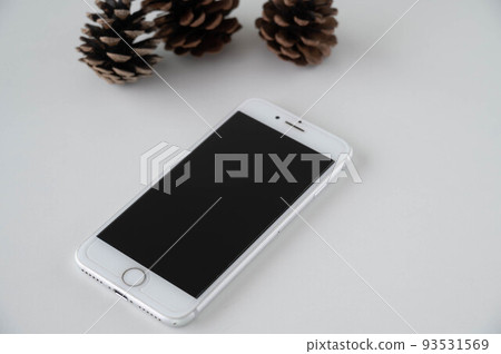 現在必備的智能手機 93531569