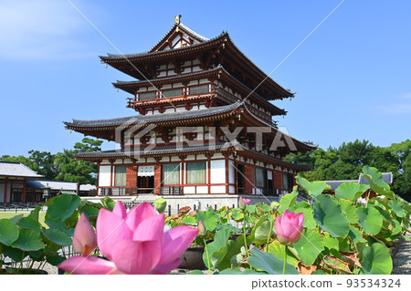 The main hall of Yakushiji Temple, a world cultural heritage site in Nara City in summer 93534324
