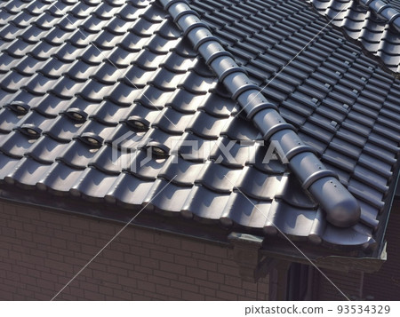 Tile roof Japanese tile Ceramic tile J shape 93534329