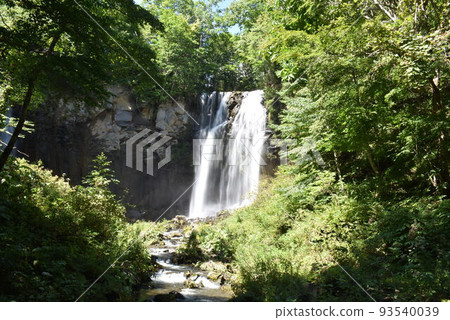 Ashiribetsu waterfall 93540039