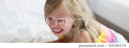 Portrait of little girl crying and screaming closeup 93540174