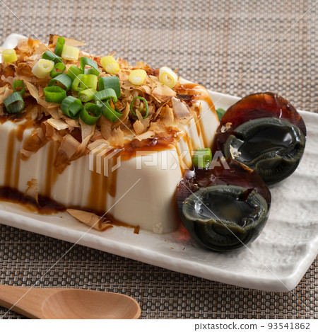 台灣 小吃 皮蛋豆腐 century egg tofu tofu ピータンとうふ 93541862