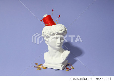 Concept of problems with memory, amnesia disease on violet background 93542481