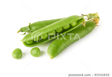Green peas isolated Green peas isolated 93542650