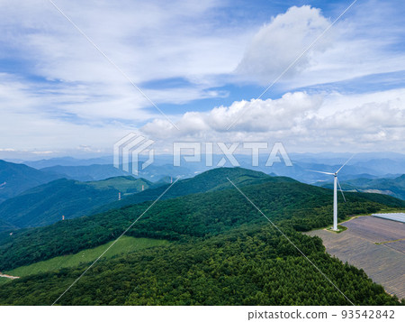 The scenery of six hundred horses in Cheongoksan Mountain 93542842