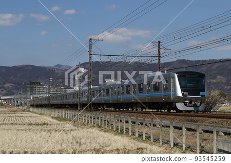 Odakyu 5000 series train 93545259