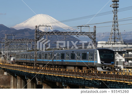 Odakyu 5000 series train 93545260
