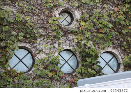 Takarazuka Cultural Creation Center Sumire Museum (former Takarazuka Music School building) round window Takarazuka City, Hyogo Prefecture 93545872