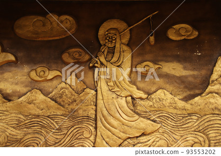 Intricate design in the wall of Truc Lam Phung Hoang Zen Monastery in Da lat, Vietnam Intricate design in the wall of Truc Lam Phung Hoang Zen Monastery in Da lat, Vietnam 93553202
