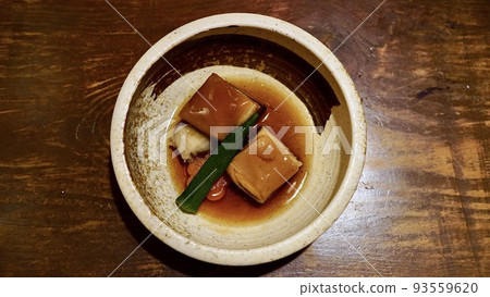 Tebichi (braised pork belly), a traditional Okinawan dish Tebichi (braised pork belly), a traditional Okinawan dish 93559620