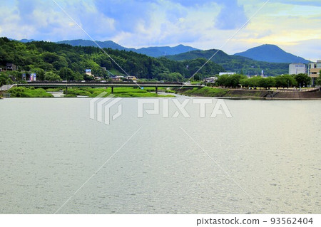 Mikuma River scenery in Hita city Mikuma River scenery in Hita city 93562404