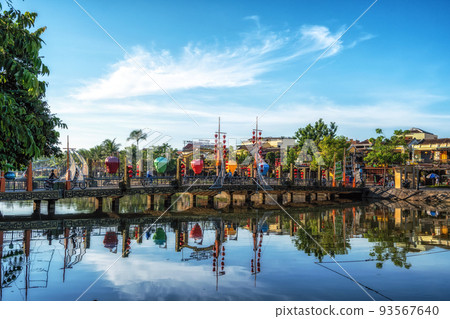 An Hoi Bridge and Thu Bon River 93567640