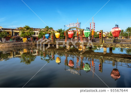 An Hoi Bridge and Thu Bon River An Hoi Bridge and Thu Bon River 93567644
